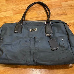 Tumi GENEVA CARRY-ALL, Slate Grey